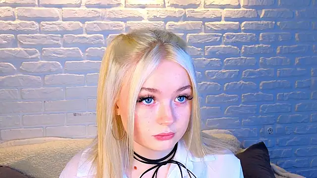 minigirl online show from March 21, 2025, 4:06 am