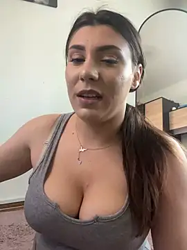Natasha Cameron22 online show from May 24, 2026, 3:23 pm