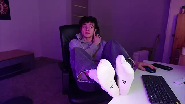 Snapshot of Brad_Holloway chatting on November 30, 2025, 6:36 am Brad Holloway online show from November 30, 2025, 6:36 am