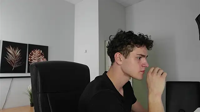 Snapshot of Brad_Holloway chatting on October 8, 2025, 12:50 pm Brad Holloway online show from October 8, 2025, 12:50 pm