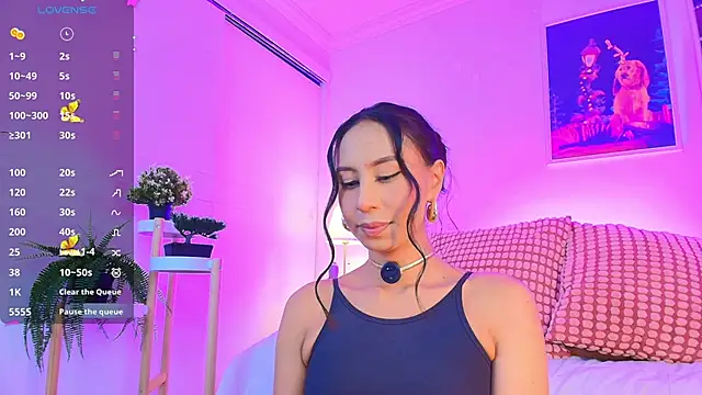 Snapshot of Valen_ross_ chatting on January 7, 2026, 10:26 pm Valen ross online show from January 7, 2026, 10:26 pm