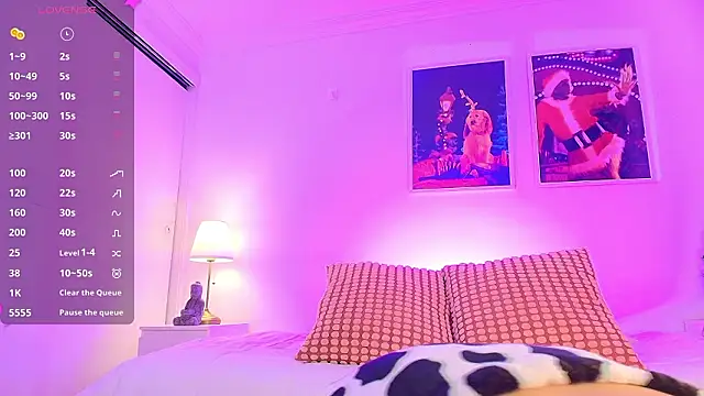 Snapshot of Valen_ross_ chatting on January 15, 2026, 11:08 pm Valen ross online show from January 15, 2026, 11:08 pm