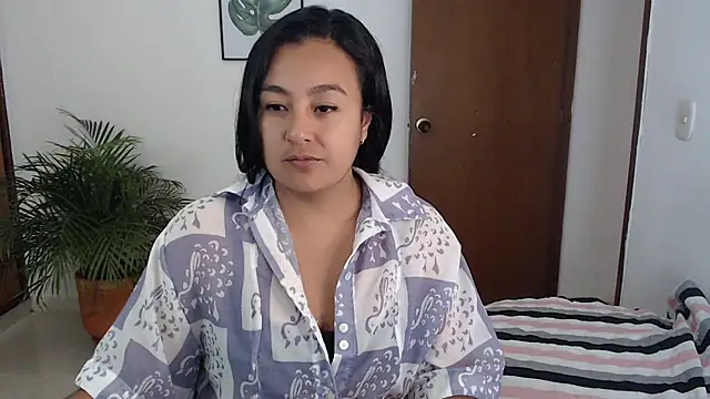 Themagicpotion online show from May 27, 2026, 4:47 pm