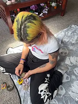 Snapshot of Harley_cams chatting on October 23, 2025, 3:54 pm Harley cams online show from October 23, 2025, 3:54 pm