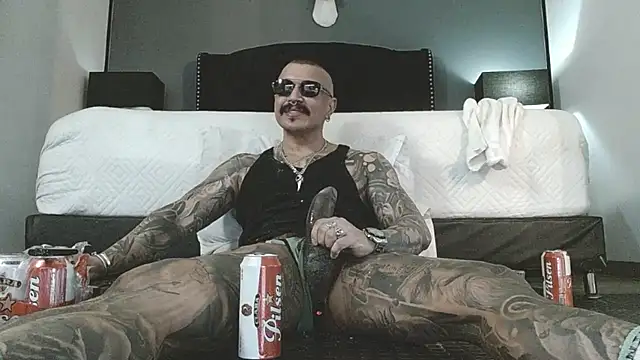 Snapshot of danilog515 chatting on January 10, 2026, 7:47 am danilog515 online show from January 10, 2026, 7:47 am