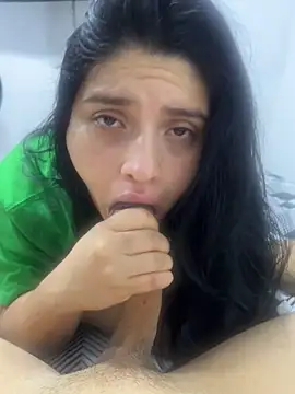 Snapshot of pareja_curiosa19 chatting on December 18, 2025, 6:40 am pareja curiosa19 online show from December 18, 2025, 6:40 am