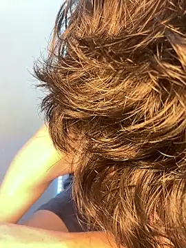 Snapshot of bwcizThrobbing chatting on February 22, 2026, 8:49 am bwcizThrobbing online show from February 22, 2026, 8:49 am