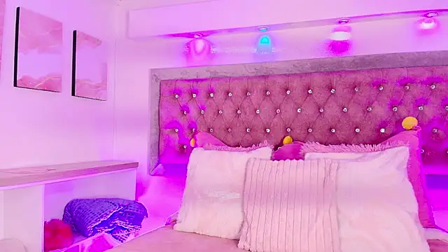 Andy Leex online show from February 24, 2026, 8:10 pm