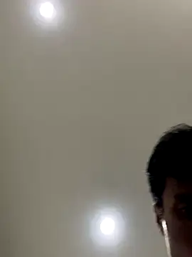 SCrazy59683 online show from December 13, 2025, 10:05 pm