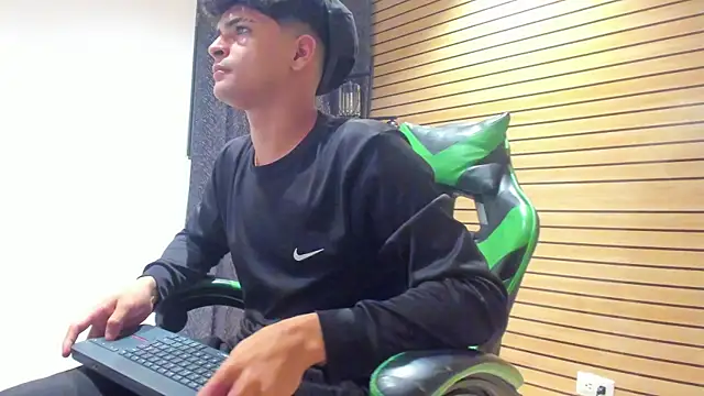 317894 online show from April 9, 2026, 5:31 am