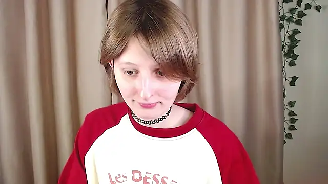 c0ralynx online show from November 2, 2025, 6:02 pm