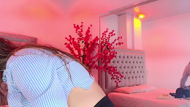 Lia adamsss online show from April 12, 2026, 3:54 am