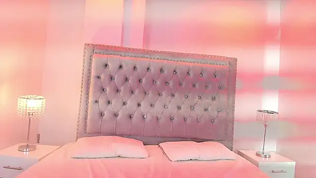 Lia adamsss online show from January 7, 2026, 3:44 am