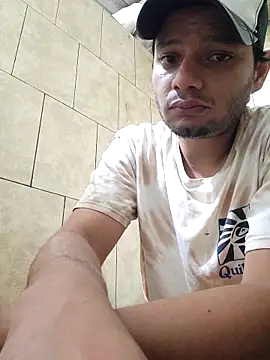 Snapshot of Hotbooy chatting on December 3, 2025, 6:36 am Hotbooy online show from December 3, 2025, 6:36 am