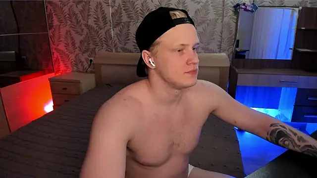 Cactus  James online show from April 7, 2026, 10:33 pm