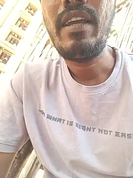 hot integer online show from November 24, 2025, 9:09 am