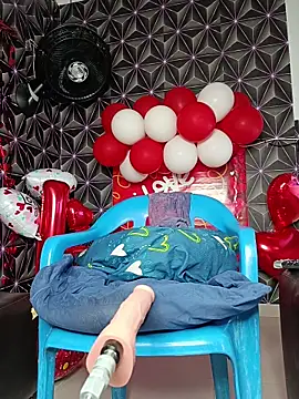 Megann 9 online show from February 14, 2026, 11:32 am