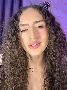Snapshot of peachandtyron_ chatting on July 7, 2026, 6:47 am peachandtyron online show from July 7, 2026, 6:47 am