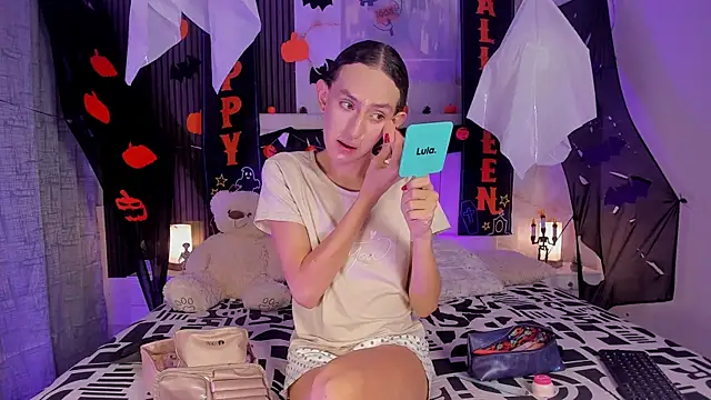 peachandtyron  online show from November 3, 2025, 3:34 am