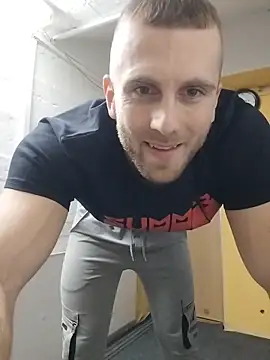 trainwithme online show from November 4, 2025, 12:09 pm