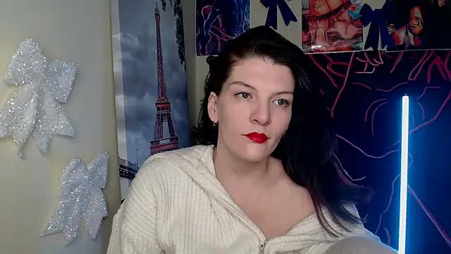 VanessaRey  online show from January 13, 2026, 8:07 am