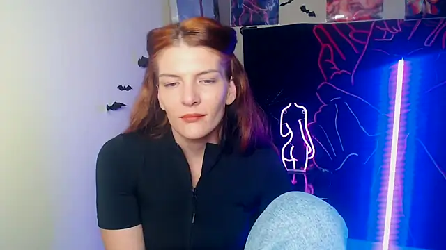 Snapshot of VanessaRey_ chatting on November 16, 2025, 5:39 pm VanessaRey online show from November 16, 2025, 5:39 pm