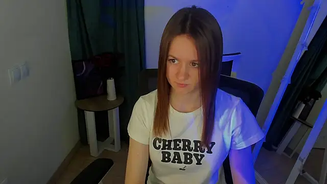 Snapshot of Catherine_e chatting on November 26, 2025, 7:36 pm Catherine e online show from November 26, 2025, 7:36 pm