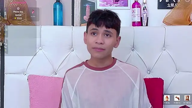 Snapshot of Ethan_Westt chatting on January 8, 2026, 8:15 pm Ethan Westt online show from January 8, 2026, 8:15 pm