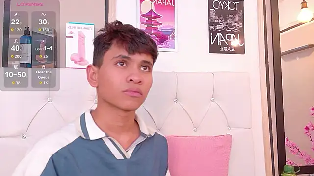 Snapshot of Ethan_Westt chatting on January 16, 2026, 8:24 pm Ethan Westt online show from January 16, 2026, 8:24 pm