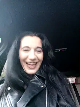 Snapshot of lovelarisa2025 chatting on March 17, 2025, 3:40 pm lovelarisa2025 online show from March 17, 2025, 3:40 pm