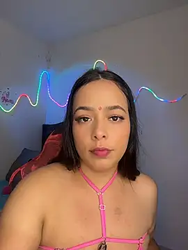 Snapshot of Deepika_padukoneNisha chatting on July 20, 2026, 4:20 pm Deepika padukoneNisha online show from July 20, 2026, 4:20 pm