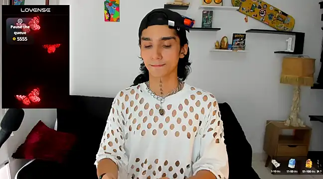 leoaddams22 online show from March 18, 2025, 7:01 pm