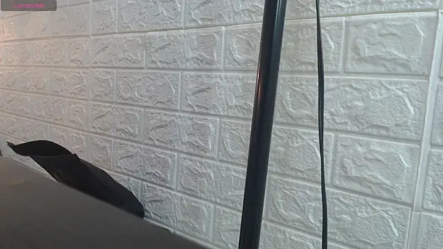 Snapshot of nei_girl chatting on November 28, 2025, 11:32 am nei girl online show from November 28, 2025, 11:32 am