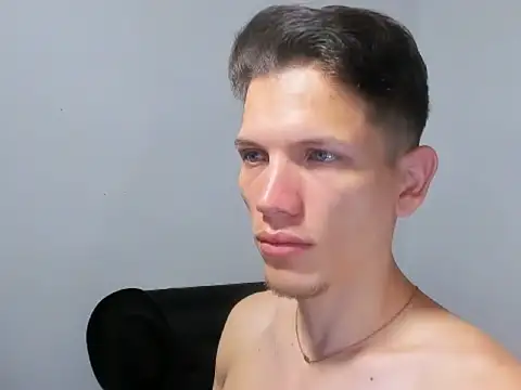 kevinkewman online show from December 5, 2025, 12:48 pm