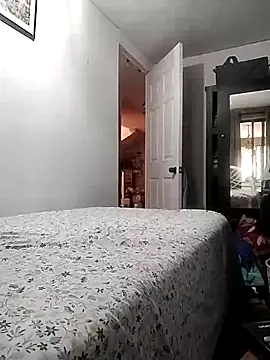 ERobnequizC25 online show from November 8, 2025, 9:18 pm