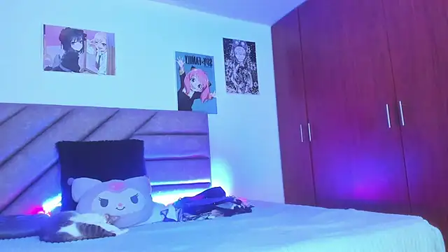 KARINNA  RAVEN online show from January 14, 2026, 12:47 am