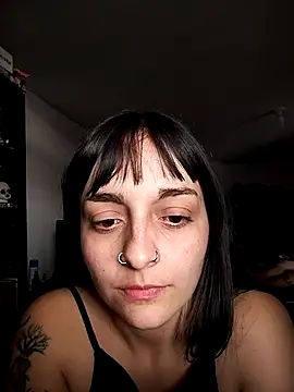 Snapshot of KARINNA__RAVEN chatting on November 2, 2025, 10:04 pm KARINNA RAVEN online show from November 2, 2025, 10:04 pm