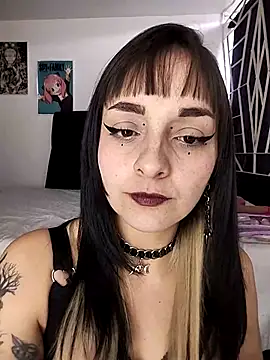 KARINNA  RAVEN online show from March 27, 2026, 9:16 pm