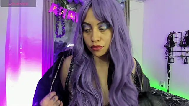 Snapshot of midory_ chatting on November 22, 2025, 4:22 am midory online show from November 22, 2025, 4:22 am