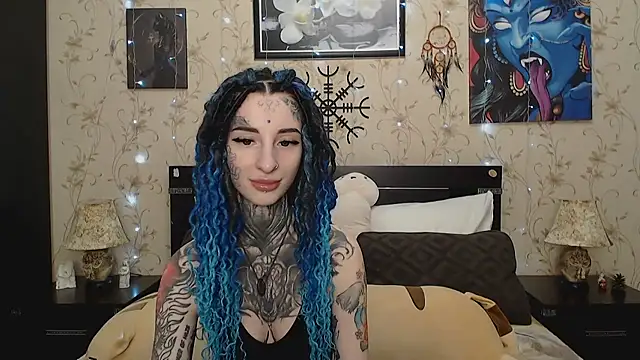 Velvetbat online show from March 10, 2026, 7:01 am