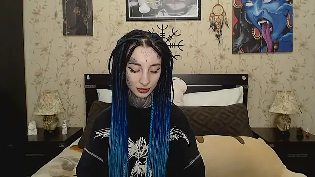 Velvetbat online show from February 7, 2026, 7:05 am