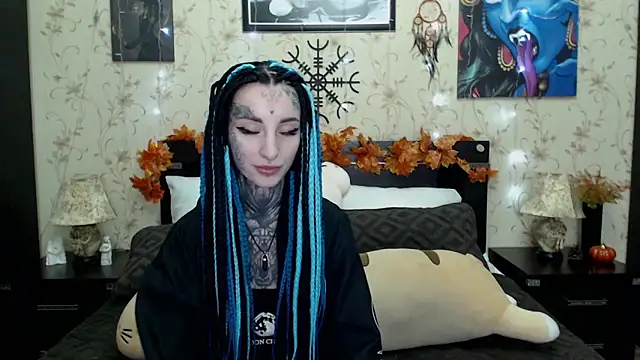 Velvetbat online show from December 1, 2025, 6:58 am