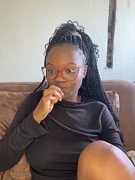 Snapshot of YummyMelanin117 chatting on February 11, 2026, 8:58 am YummyMelanin117 online show from February 11, 2026, 8:58 am