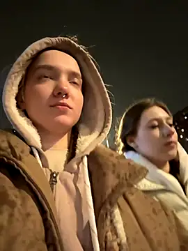 Snapshot of bambi_lu chatting on November 21, 2025, 7:02 pm bambi lu online show from November 21, 2025, 7:02 pm