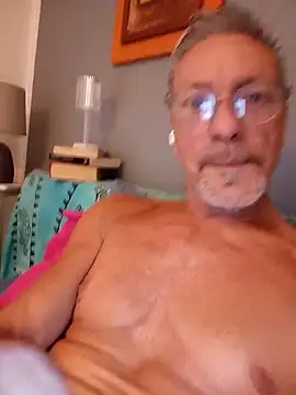 Deddyitalia3 online show from June 4, 2026, 12:43 pm