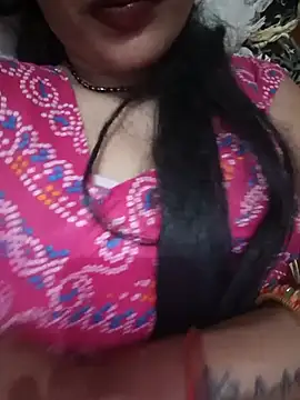 Snapshot of Eshwari_Chopra chatting on July 25, 2026, 4:42 am Eshwari Chopra online show from July 25, 2026, 4:42 am