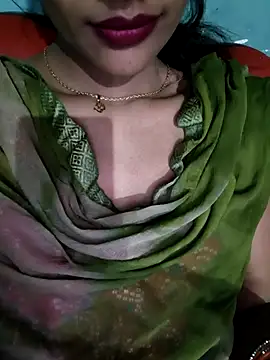 Snapshot of Eshwari_Chopra chatting on November 20, 2025, 7:42 am Eshwari Chopra online show from November 20, 2025, 7:42 am