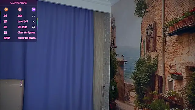 Snapshot of EdytBanns chatting on November 10, 2025, 6:07 am EdytBanns online show from November 10, 2025, 6:07 am