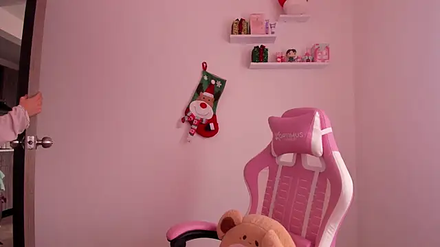 Snapshot of ImBunnyNova chatting on December 2, 2025, 2:41 pm ImBunnyNova online show from December 2, 2025, 2:41 pm