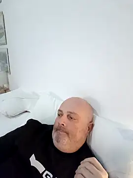 Alexis Bull online show from February 28, 2026, 5:34 pm